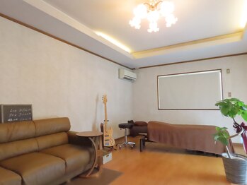 ハイドアウト(HIDEOUT)/広々個室空間◎