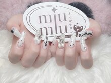 ミュウミュウ(miumiu)/冬限定ネイル特集