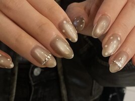 ピックアップ/ドットネイル