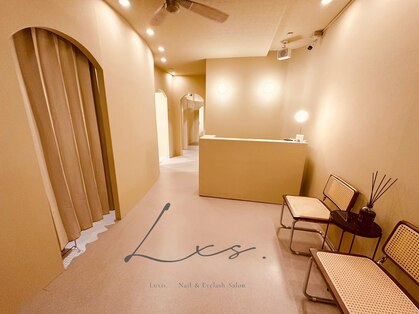 ラグシス(Luxis.)の写真