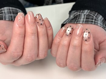 クリームスタジオ(CREME STUDIO)/ちゅるんドットネイル