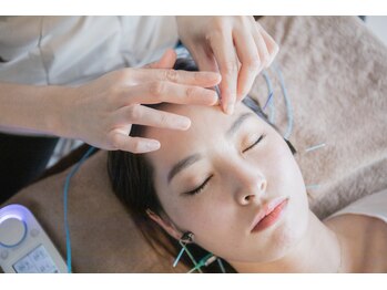 ハリファ鍼灸院 横浜関内院(HariFa鍼灸院)/美容施術・美容鍼