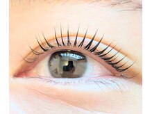 プライベートサロン フィール(Feel)の雰囲気（3stepケラチントリートメントでうる艶まつげに仕上げます♪）