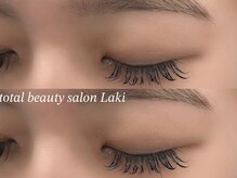 ラキ アイラッシュ(Laki)