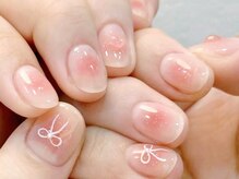 メルシー(Merci)/可愛いチークネイル