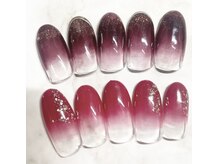 ブルゴーニュ(Bourgogne)/ボールド系ネイル