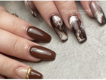 ちぐはぐネイル 担当:粥川