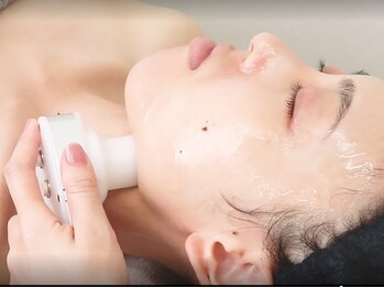 Louise【6/1NEW OPEN】の写真/【トラブル肌ケア×専門知識】毛穴開きや乾燥などのお悩みに。一人ひとりの状態に合わせた本格ケアを提案◎