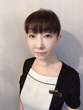 ラジェニアテンアンズ(Rajeunir 10 ans) 山名田 利絵