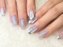 グロスネイル(gloss nail)
