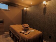 リスブラン 日本橋小伝馬町店/静かで落ち着いた施術室