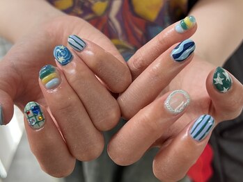 つめノさき/青しばりネイル