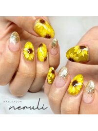 sunflower nail