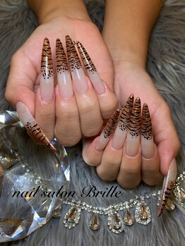 エスフィーネイルサロン ブリーユ(Esfy nailsalon Brille)/キラキラゼブラ柄ネイル