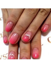 クリスタルネイル ボンベルタ橘店(CRYSTAL NAIL)/グラデーションネイル