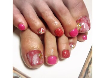 ネイルサロン ビビ(bibi)/シックなピンクのフットネイル