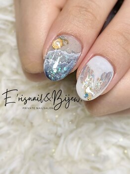 イリスネイル アンド ビジュー(E’risnail&Bijew.)/流行りの人魚のしっぽと海