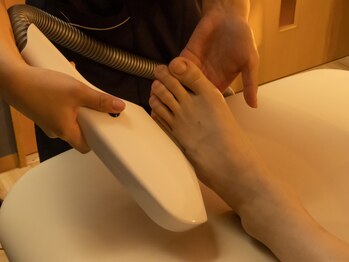 トミー(TOMIi)/【眠くなる人続出の快適脱毛】