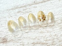 エストリブレ(estLivre)/パールマーブルネイル