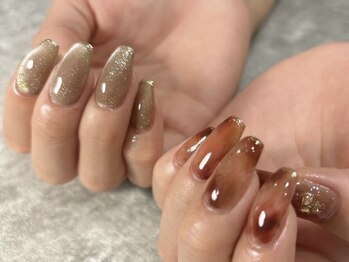 ノウェム(novem)/キラキラニュアンスネイル