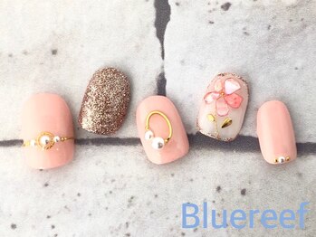 ネイルアンドまつげエクステ ブルーリーフ 四谷三丁目店(Blue Reef)/シェルフラワーネイル