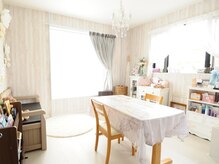 ビューティーサロン アムール(Beauty Salon Amour)/待合スペース