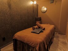 リスブラン 日本橋小伝馬町店/静かで落ち着いた施術室