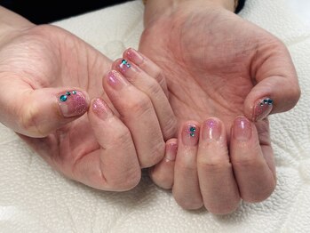 カルフールノア 八王子店(Carrefour noa)/ラメグラネイル施術写真