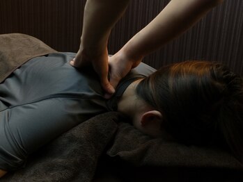 リラクゼーションサロン 癒し空間 オアシス(RELAXATION SALON Oasis)/#整体で固まった首肩のお疲れ◎