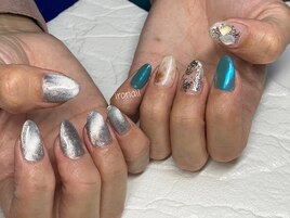 ニュアンスアシメネイル