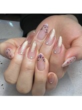ヘアーアンドネイル ルシア(Hair&Nail Lucia)/押し花×ラメグラデーション！