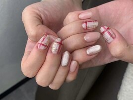 チェック×マグネットネイル