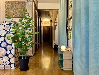 ミヤビ ナチュラル セラピー 自由が丘店(MiYaBi Natural Therapy)/こだわりのオールハンド専門店!