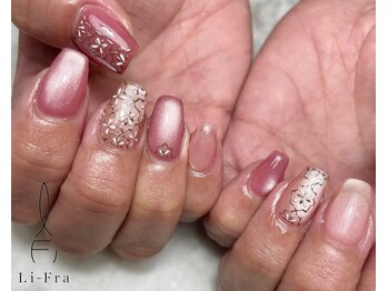 サロン リフラ(salon Li-Fra)/繊細な手描きネイル