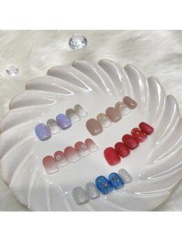 ネイル チップス 天文館本店(NAIL TIPS)の写真/《鹿児島で4店舗☆初めてのネイルはNAIL TIPSへお任せ》6月限定！選べる5種の月替わりハンドネイル¥4500♪