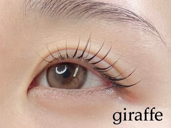 ジラフ(giraffe)の写真/【SNSで話題沸騰中！メーテルロッド&韓国アイドル風束感まつげ】選べるカール&質感で理想のお目元に♪
