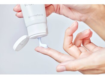 ケアナクス 恵比寿本店(keanax)/クリスティーナ-イラストリアス-