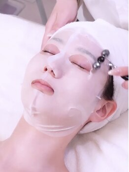 エキュレ ジャーニー トゥ マイ トータル ビューティー(equrer)の写真/≪結果重視≫本気ではじめる肌改善！！思わず触れたくなる、自信が持てる素肌になれる♪