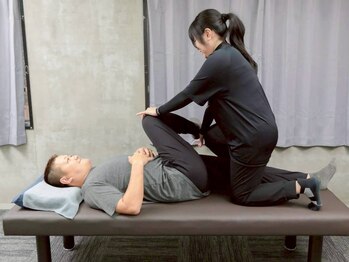 もみじ堂 ストレッチラボ(StretchLab)の写真/硬くなった筋肉が“伸びる”快感を。お疲れの箇所を重点的に施術をし、体の不調や疲れを徹底改善◎