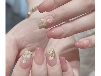 クリスタルネイルサロン(Crystal Nail)の写真/【定額コース￥6000～/マグネット、フレンチネイル￥5800】知識と経験豊富なスタッフが丁寧に施術します♪