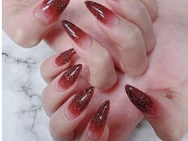 ワイン色ラメグラ