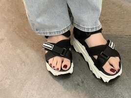 ワンカラーフット/西梅田