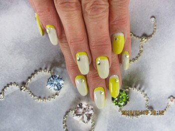 ネイルサロンひまわり/深爪改善