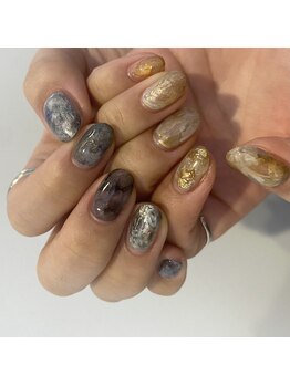 ヌア(nur.)/チグハグnuance