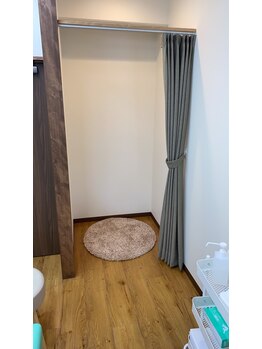 別府つるみ整骨院/内観　更衣室