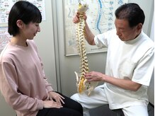 林カイロプラクティック院の雰囲気（丁寧なカウンセリングが自慢。日常生活の注意点をお伝えします。）
