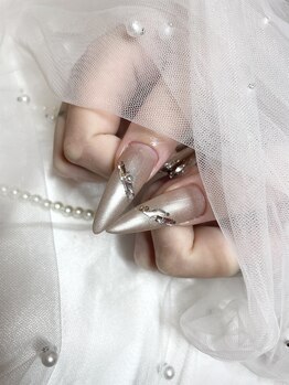 リベラフロース(LIBELA FROS)/