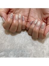 ビジュー ルミエール(Bijou Lumiere)/ホワイトネイル