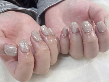 ネオリーブ エクラ 上野御徒町店(Neolive eclat)/韓国風ボリュームネイル