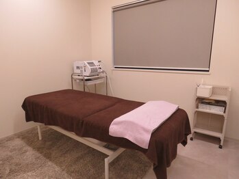 エミ(emi)/エステ個室